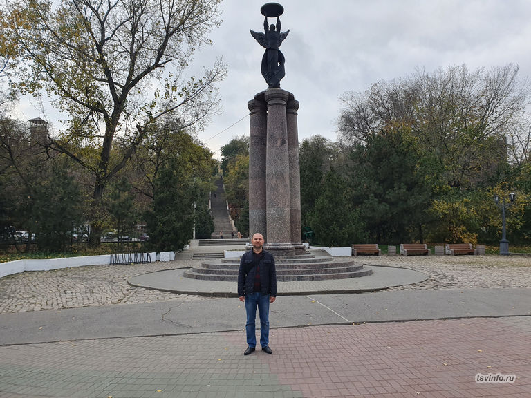 Мемориал 300 лет Таганрогу